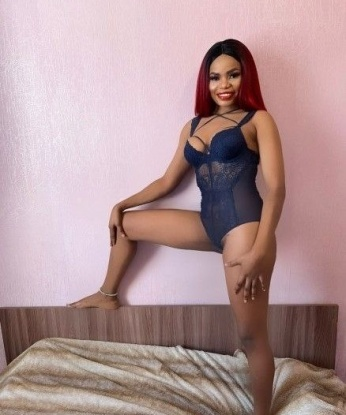 Сладкая карамелька с аппетитными формами ждет тебя у себя в гостях. Отдых, расслабление и феерия страсти в подарок! 1079, 25 лет