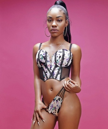 Милая и обворожительная куколка приглашает на встречу в уютной обстановке. Готова подарить тебе незабываемые моменты удовольствия и расслабления! 11424, 23 года